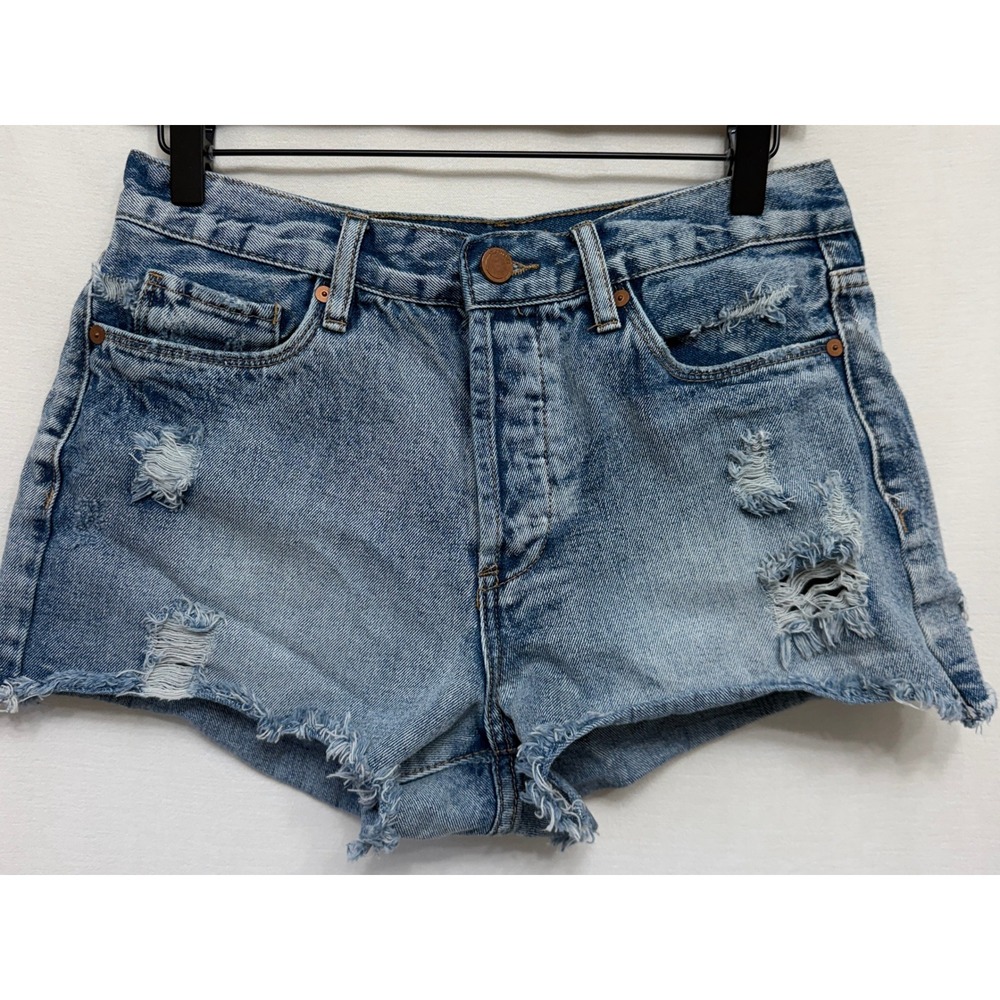 Blank NYC Distressed Denim Cut Off Shorts Blue Size 28 Frayed Hem Button Fly